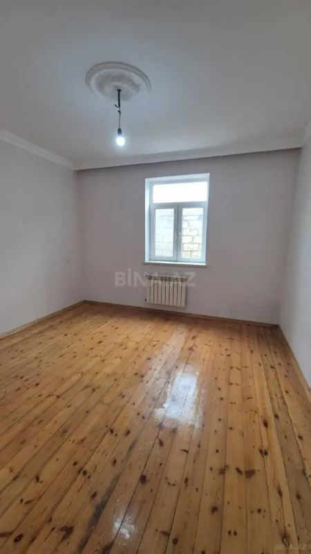 Satılır 4 otaqlı həyət evi 120 m²
