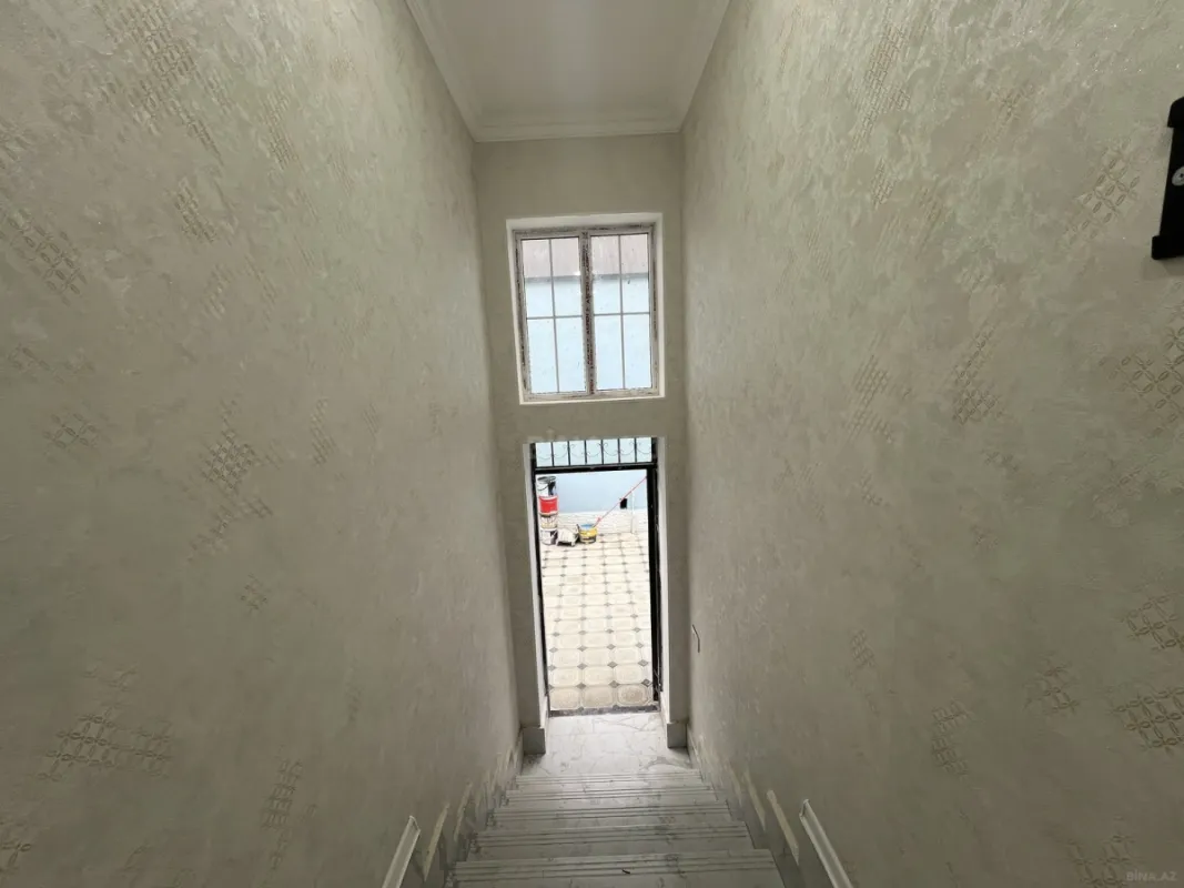 Satılır 4 otaqlı həyət evi 92 m²