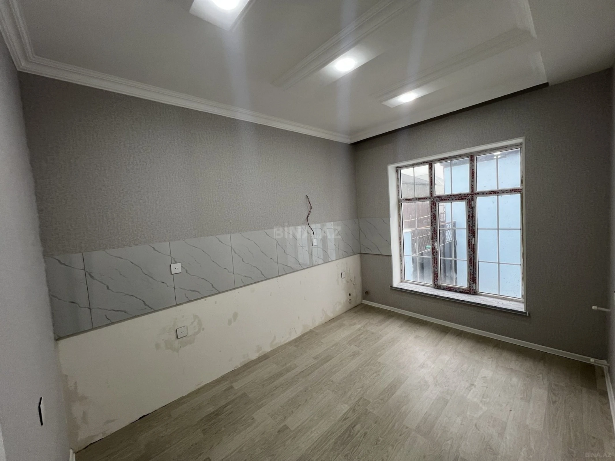 Satılır 4 otaqlı həyət evi 92 m²