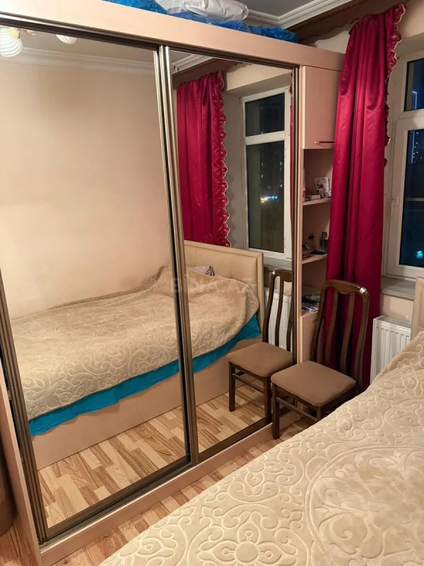 Kirayə verilir 2 otaqlı mənzil 60 m²