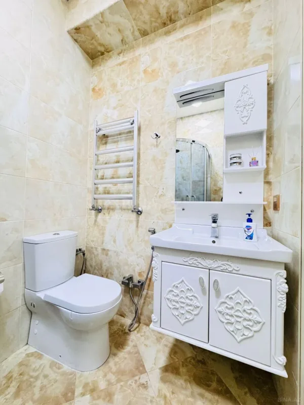 Kirayə verilir 3 otaqlı mənzil 100 m²