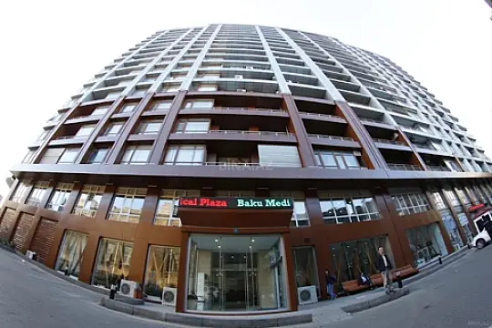 Satılır 3 otaqlı mənzil 145 m² — Bakı, İnşaatçılar 3 otaq 145.00 m²