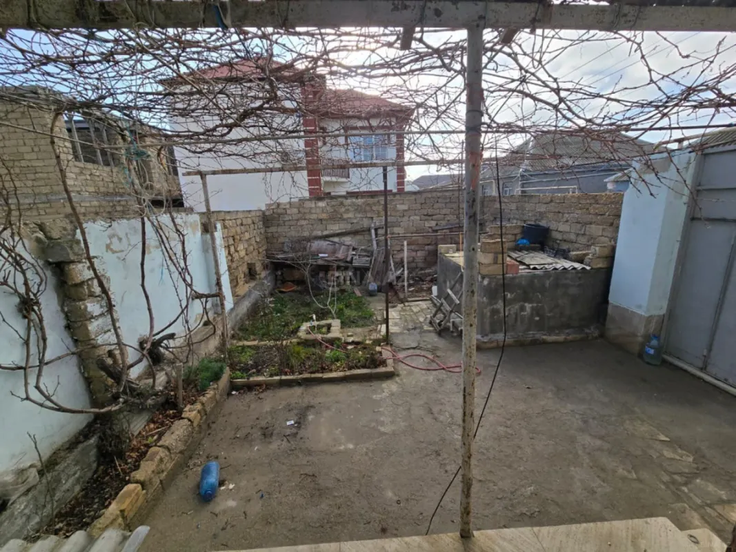 Satılır 3 otaqlı həyət evi 80 m²