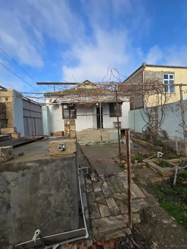 Satılır 3 otaqlı həyət evi 80 m²
