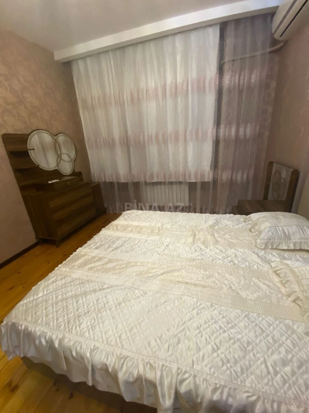 Kirayə verilir 2 otaqlı mənzil 78 m²
