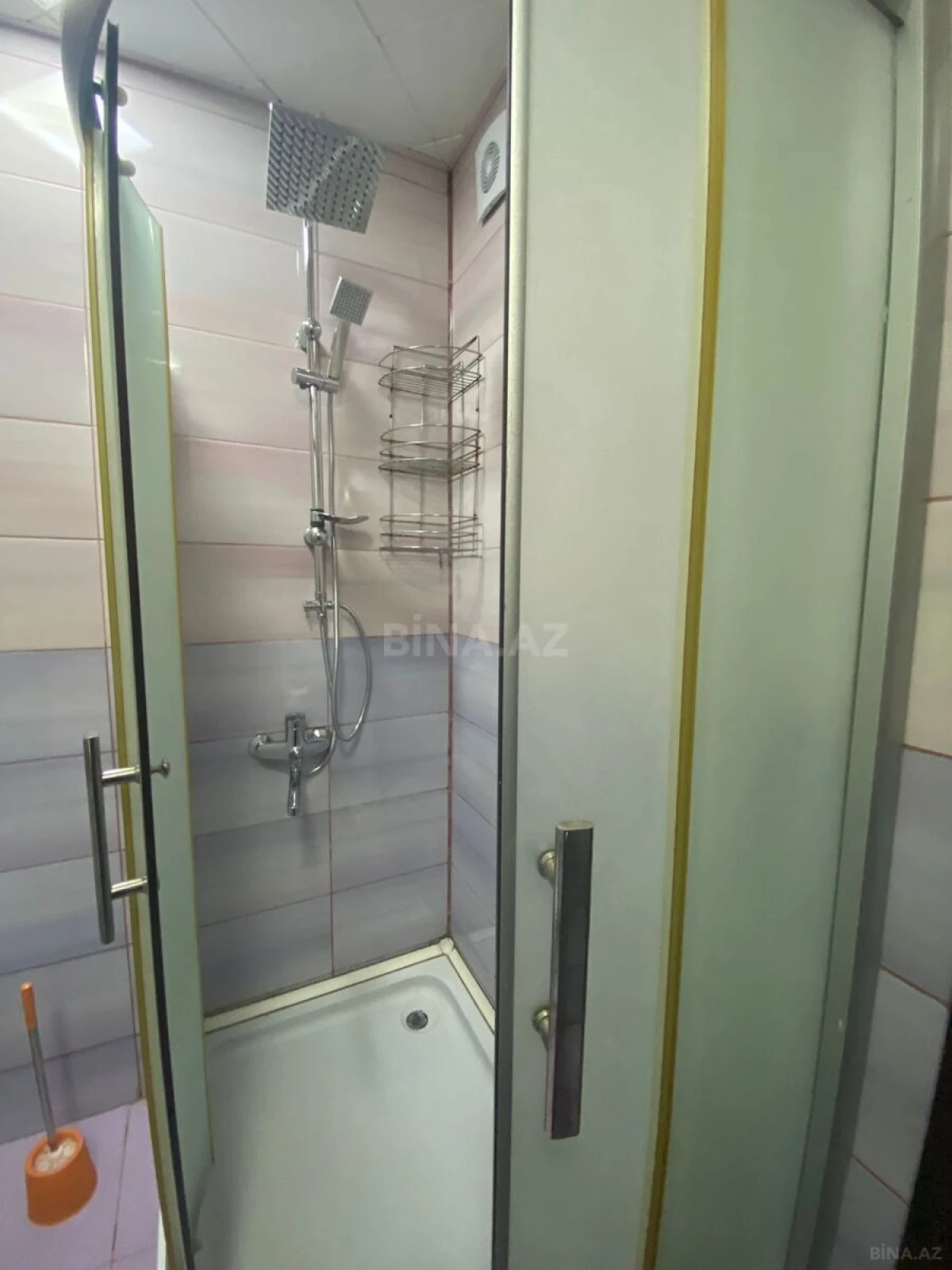 Kirayə verilir 2 otaqlı mənzil 78 m²