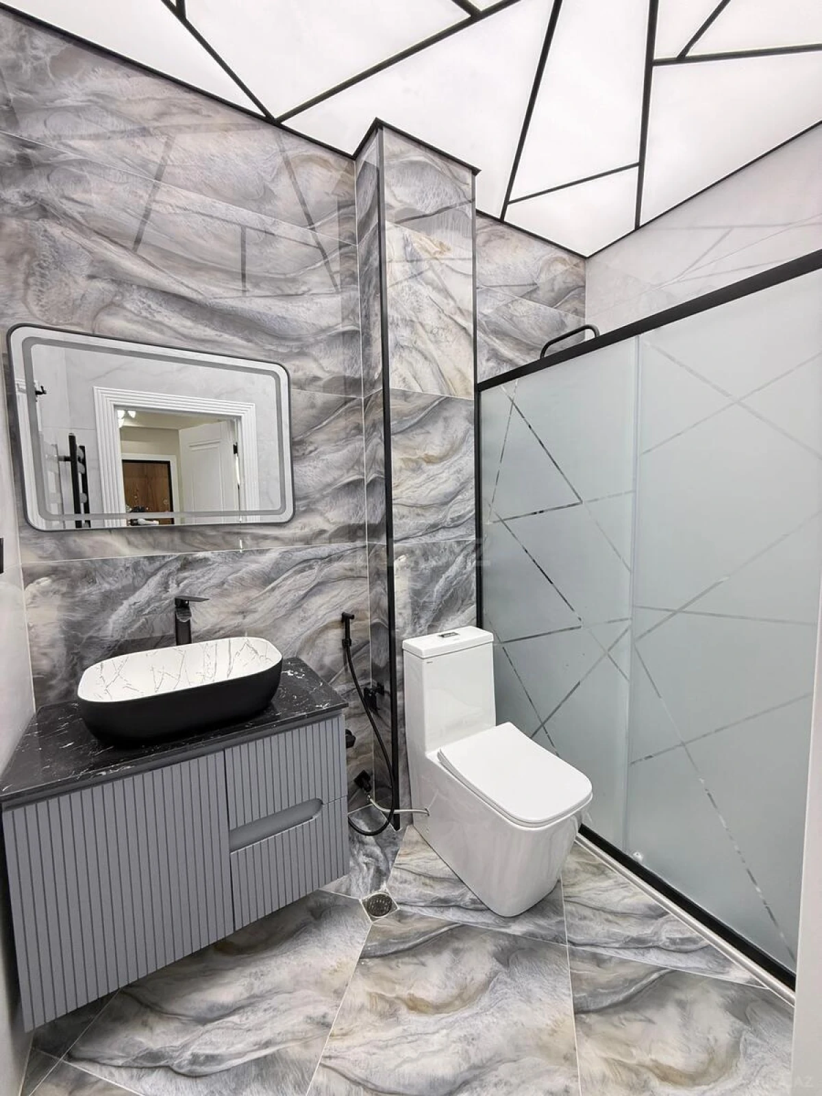 Satılır 3 otaqlı mənzil 88 m²