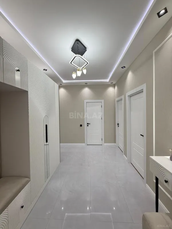 Satılır 3 otaqlı mənzil 88 m²
