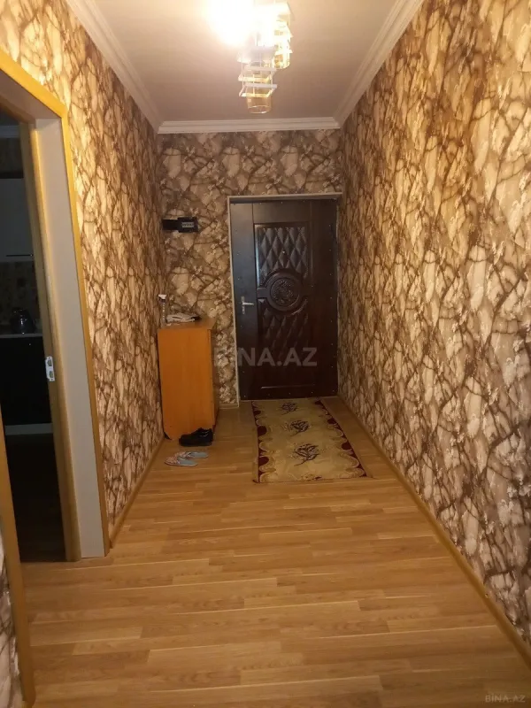 Kirayə verilir 2 otaqlı mənzil 75 m²