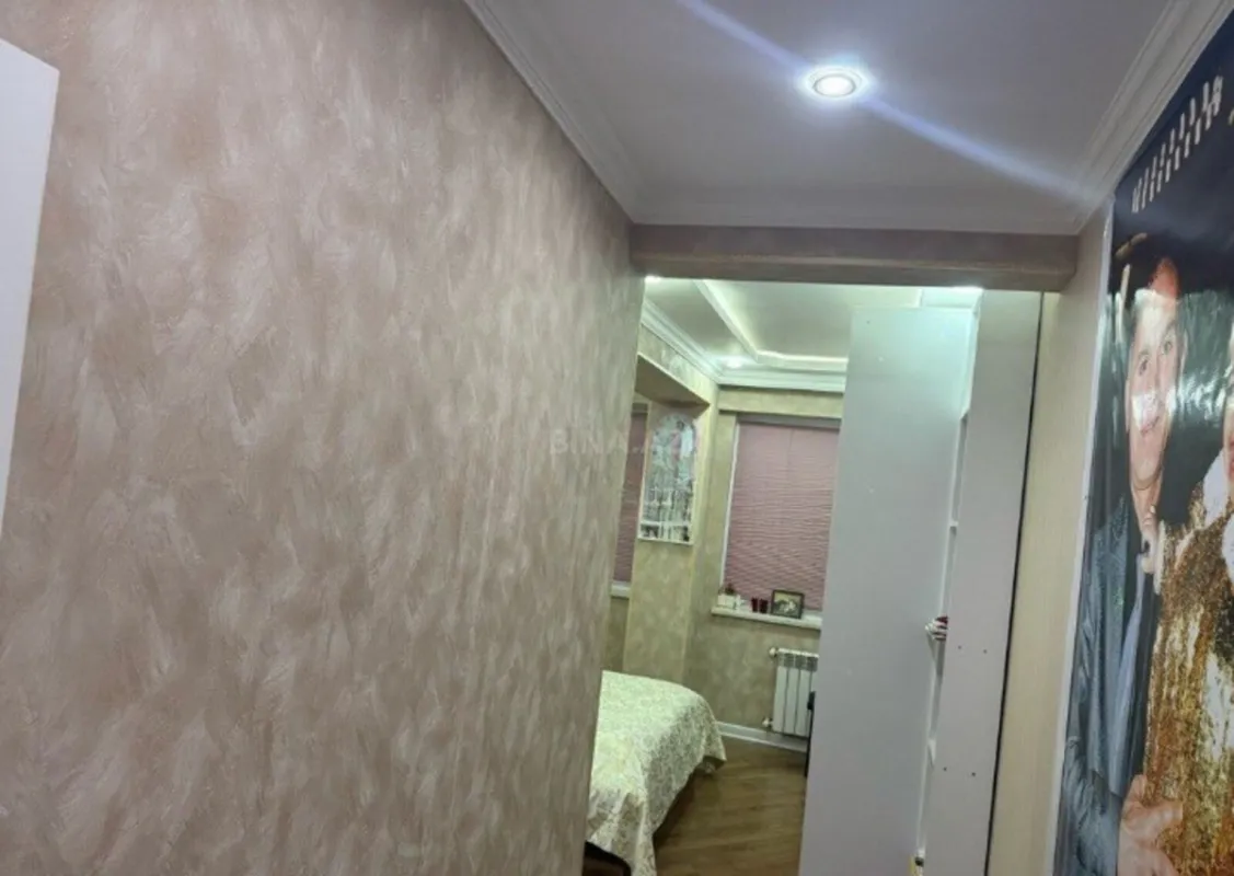 Satılır 3 otaqlı mənzil 112 m²