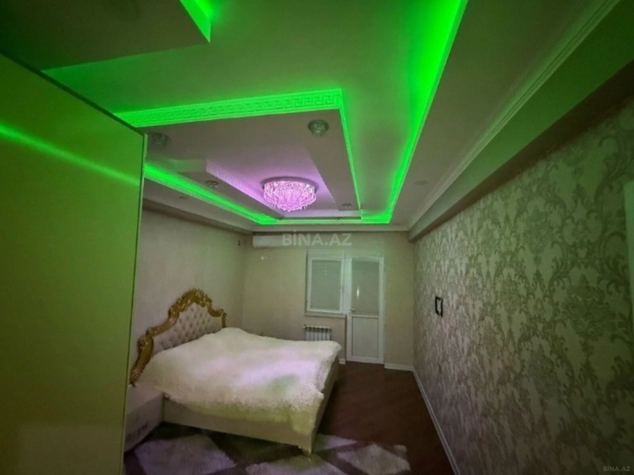 Satılır 3 otaqlı mənzil 112 m²