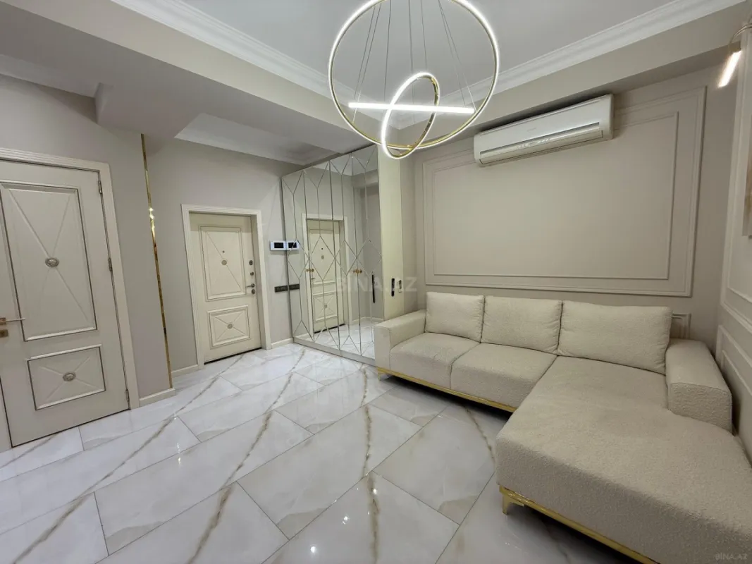 Kirayə verilir 3 otaqlı mənzil 145 m²