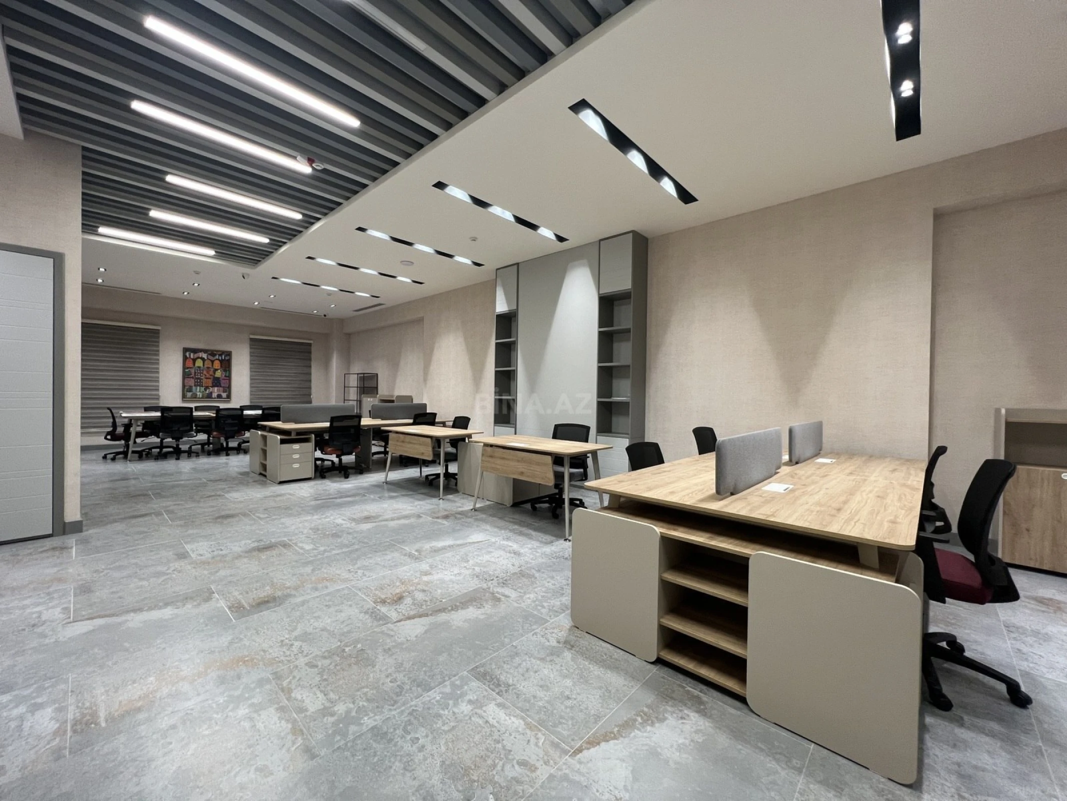 Kirayə verilir 3 otaqlı ofis 165 m²