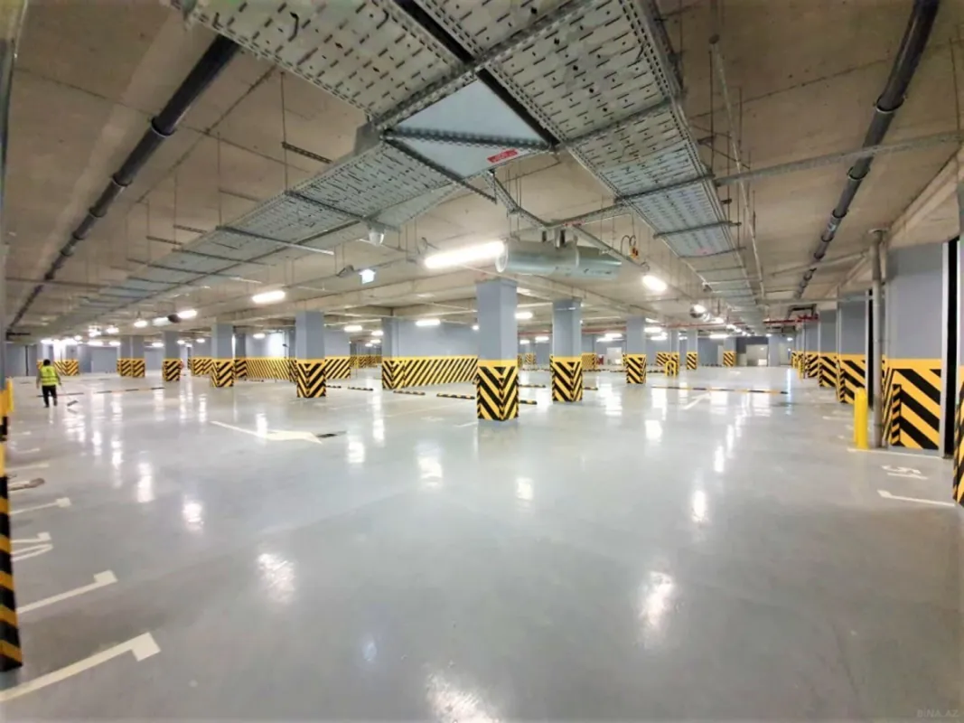 Kirayə verilir 3 otaqlı ofis 165 m²