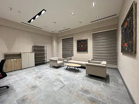 Kirayə verilir 3 otaqlı ofis 165 m²