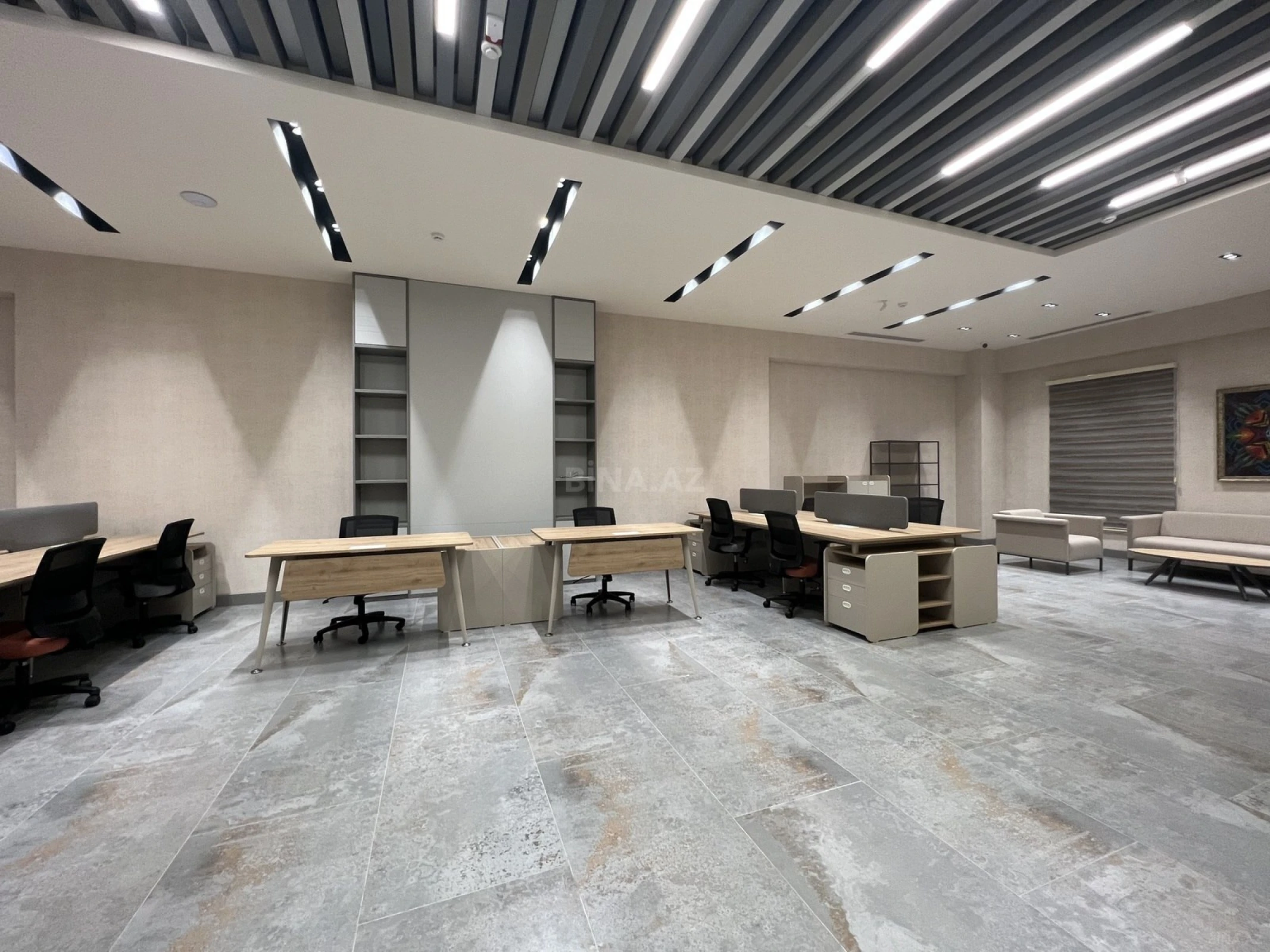 Kirayə verilir 3 otaqlı ofis 165 m²