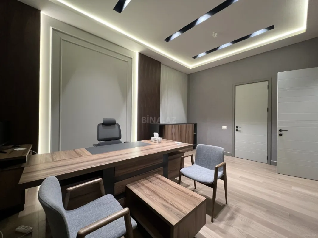 Kirayə verilir 3 otaqlı ofis 165 m²