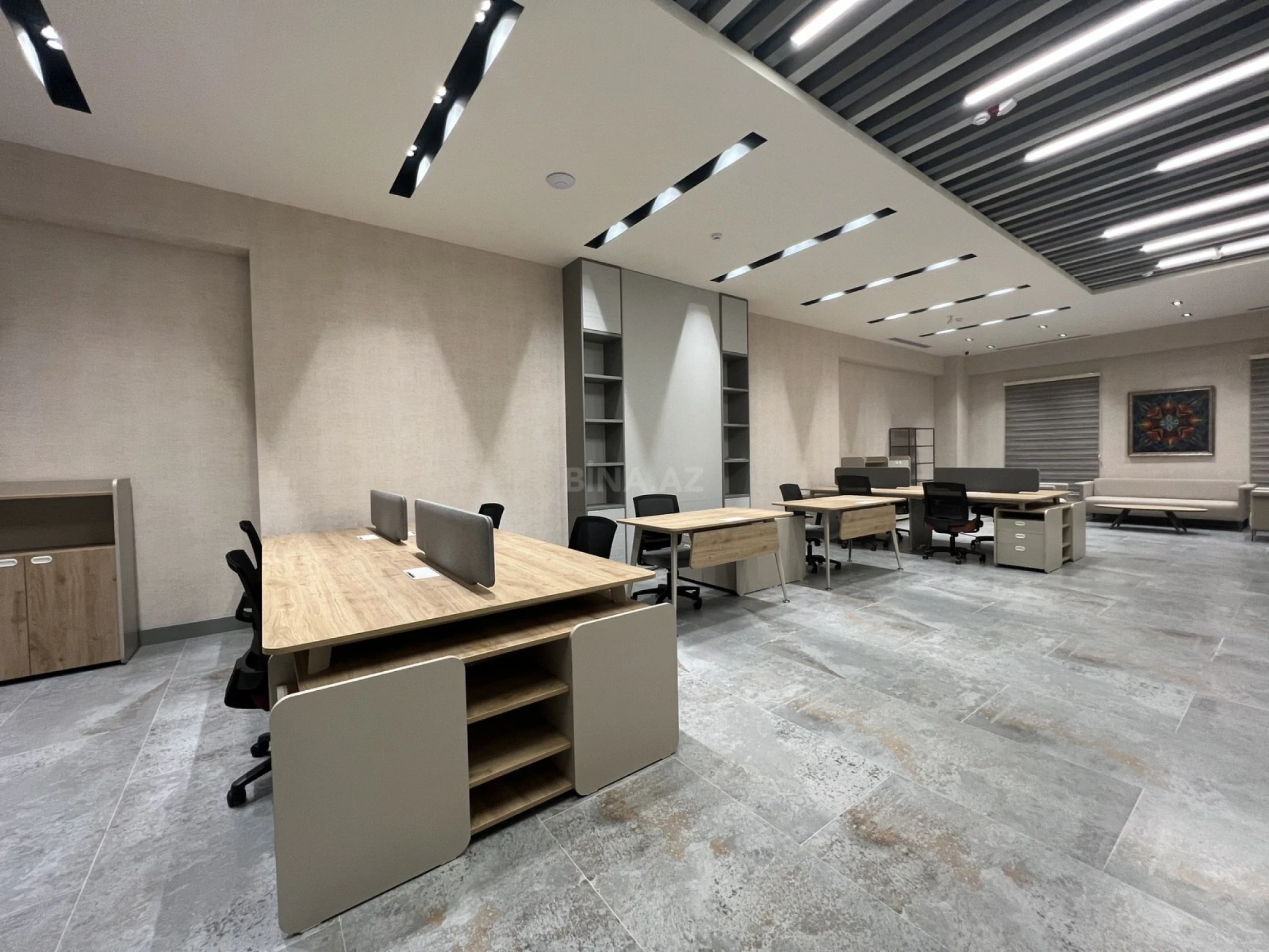 Kirayə verilir 3 otaqlı ofis 165 m²