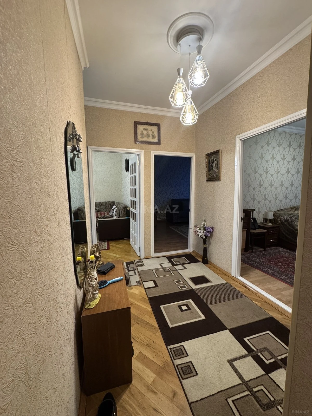 Satılır 3 otaqlı mənzil 86 m²