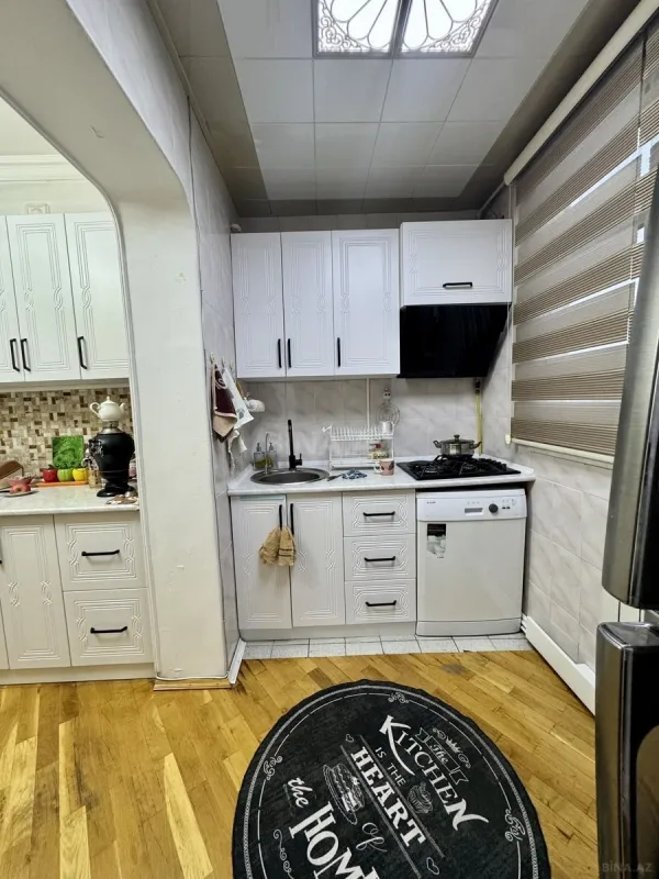 Satılır 3 otaqlı mənzil 86 m²