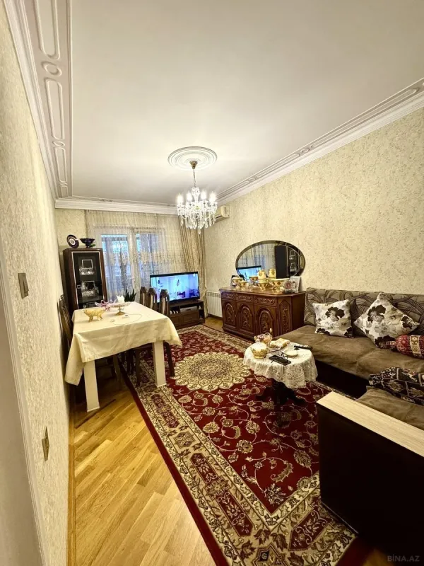 Satılır 3 otaqlı mənzil 86 m²