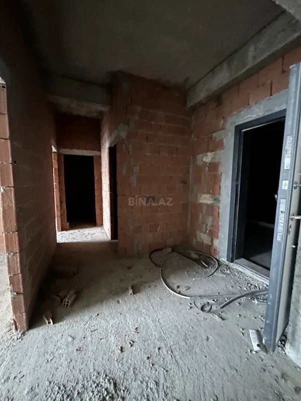 Satılır 3 otaqlı mənzil 112.4 m²