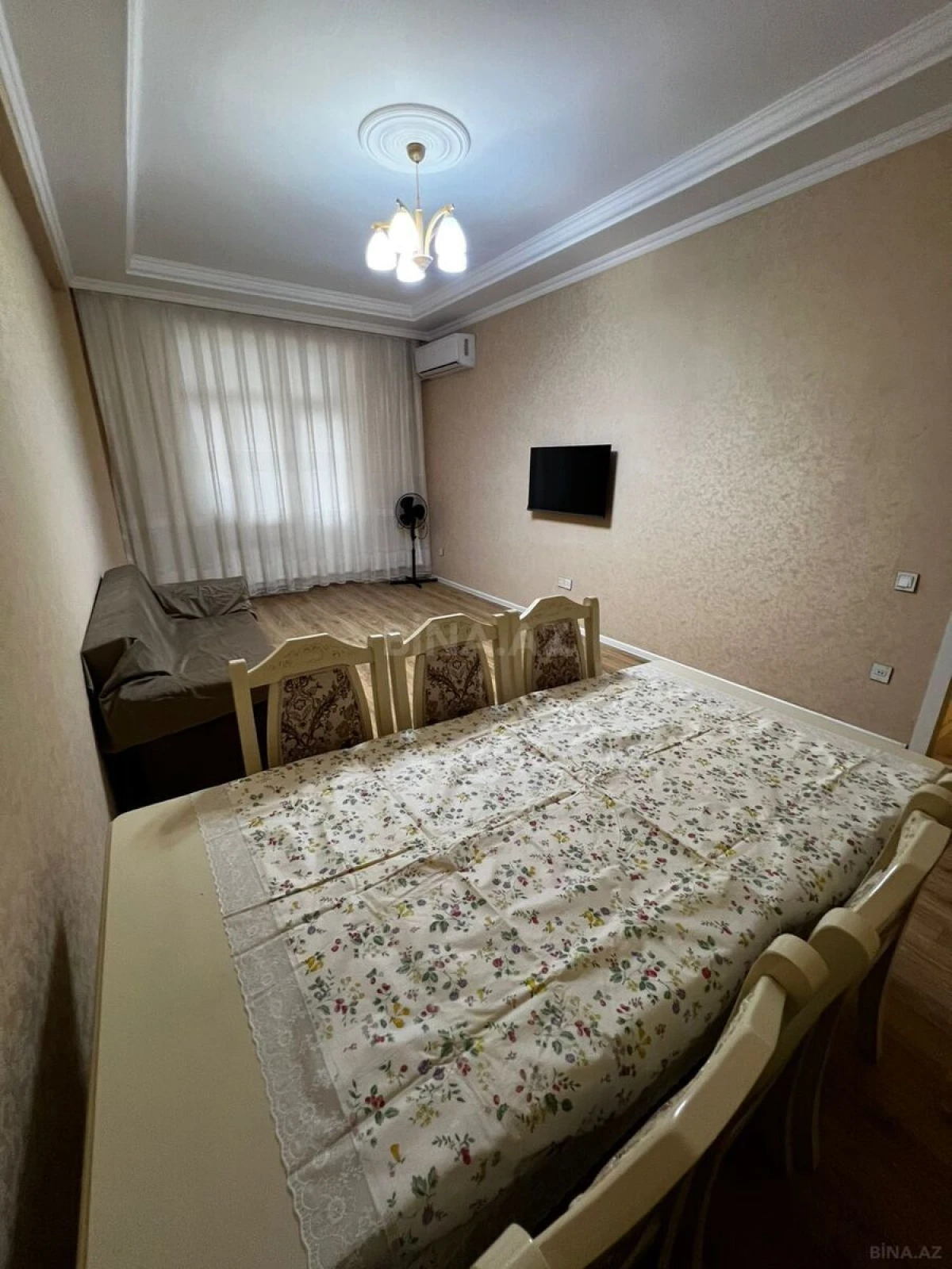 Kirayə verilir 3 otaqlı mənzil 110 m²