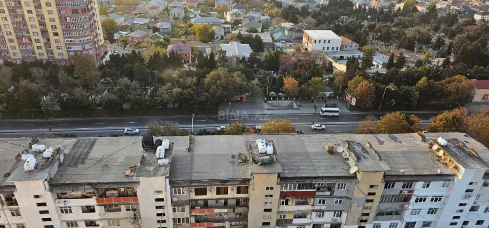 Satılır 2 otaqlı mənzil 71 m²