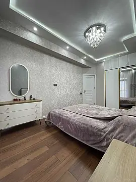 Satılır 2 otaqlı mənzil 65 m²