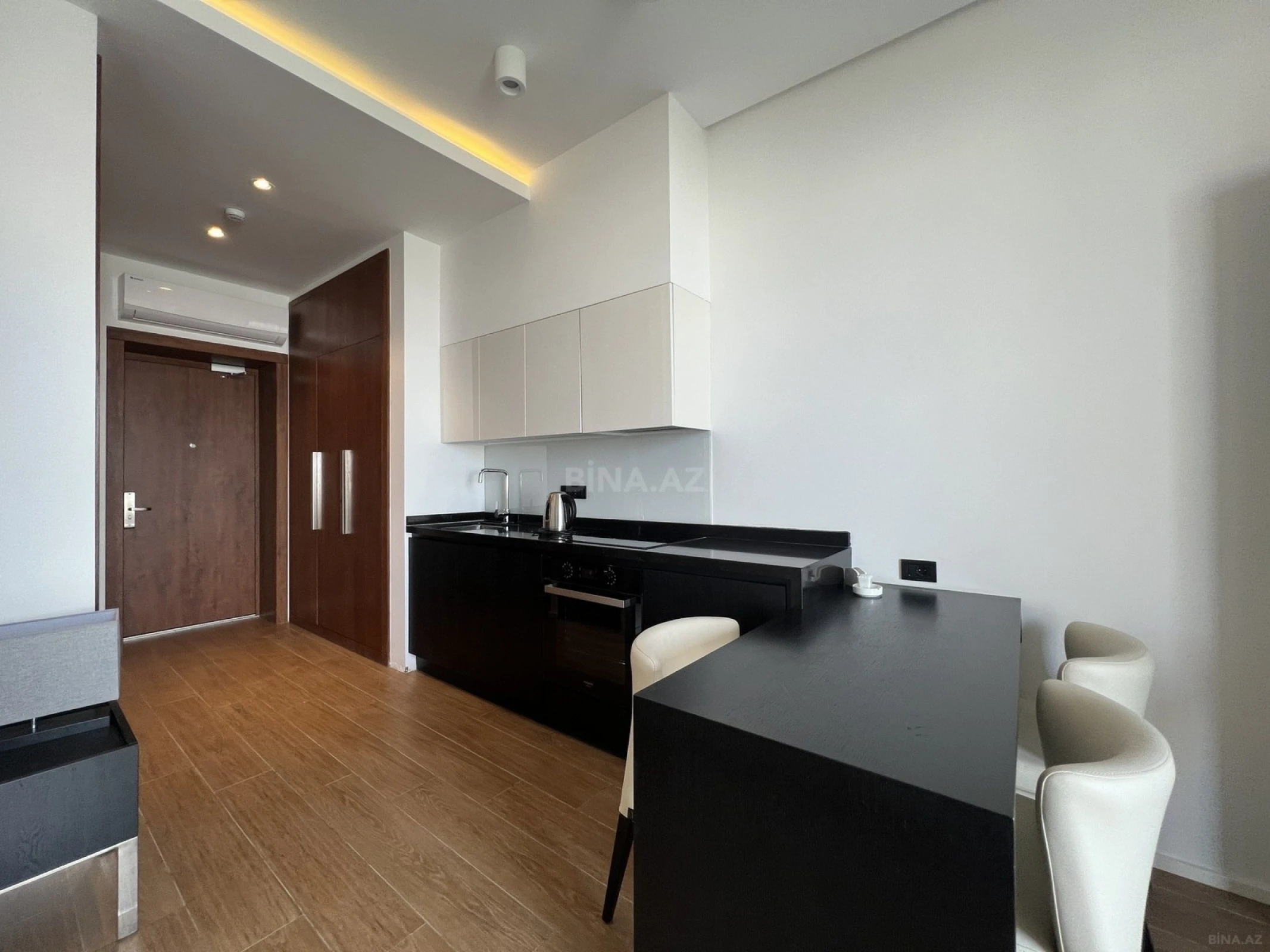 Satılır 1 otaqlı həyət evi 60 m²