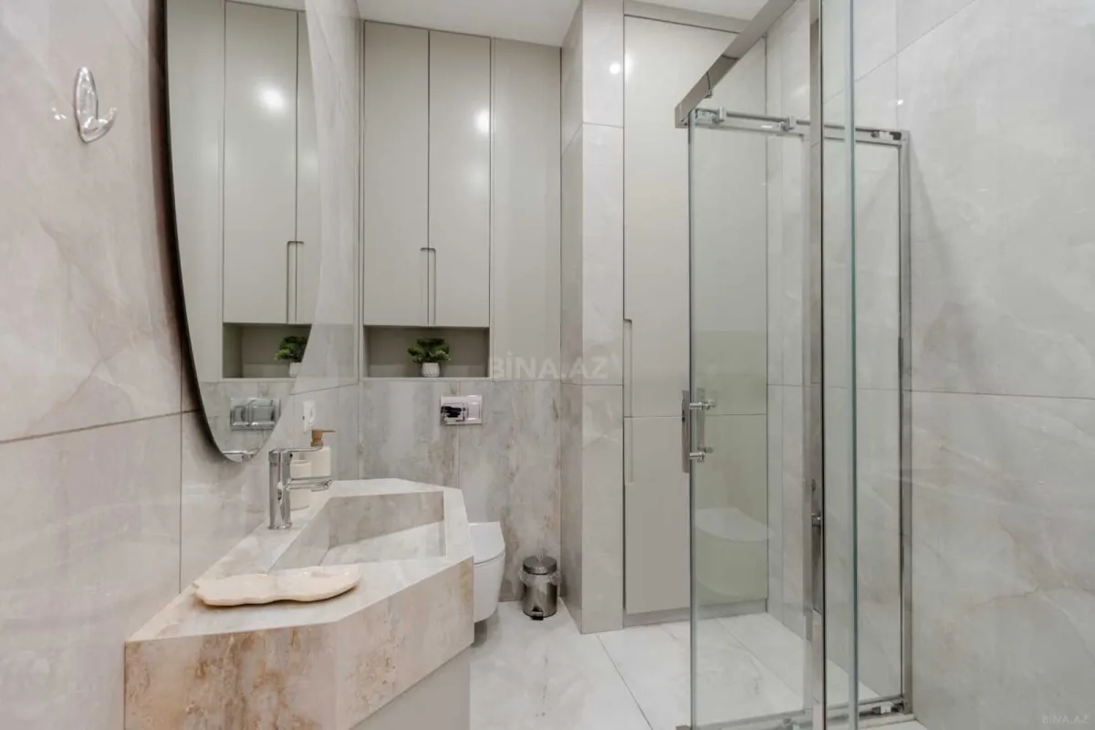 Kirayə verilir 3 otaqlı mənzil 125 m²