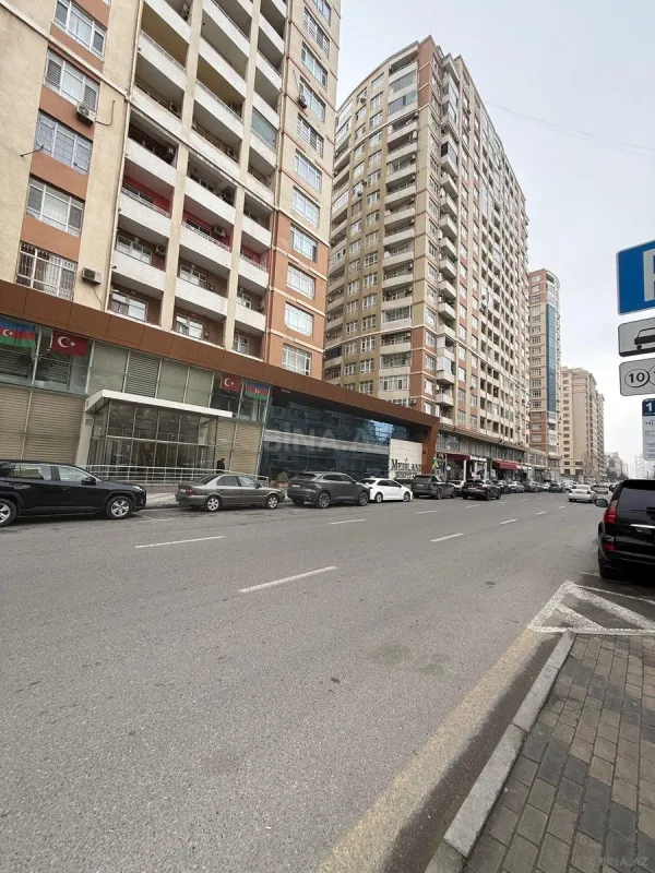 Satılır 3 otaqlı mənzil 90 m²