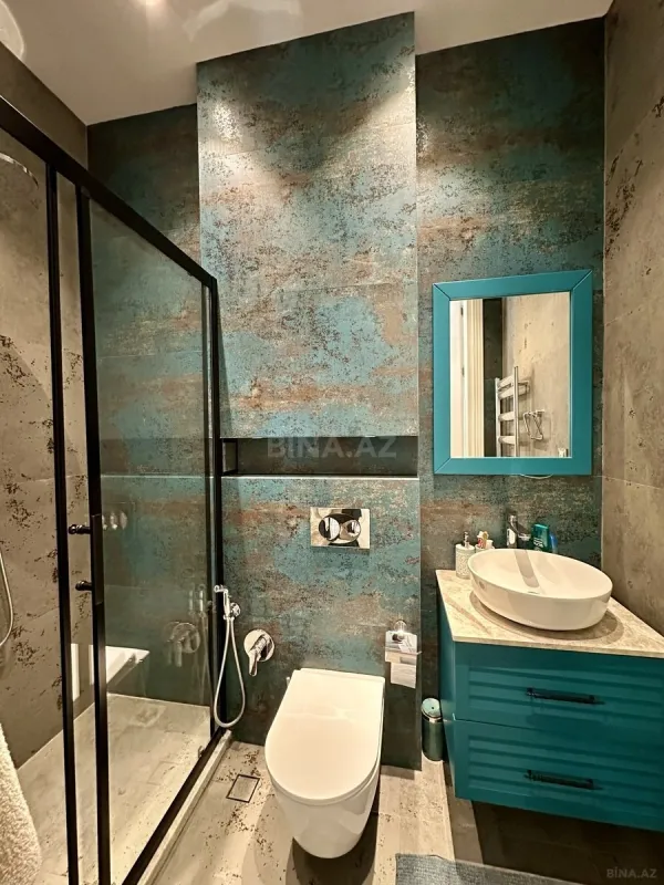 Satılır 5 otaqlı həyət evi 250 m²