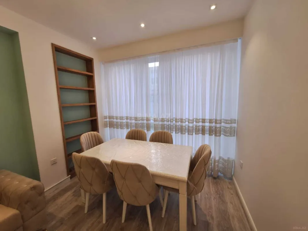 Kirayə verilir 2 otaqlı mənzil 55 m²