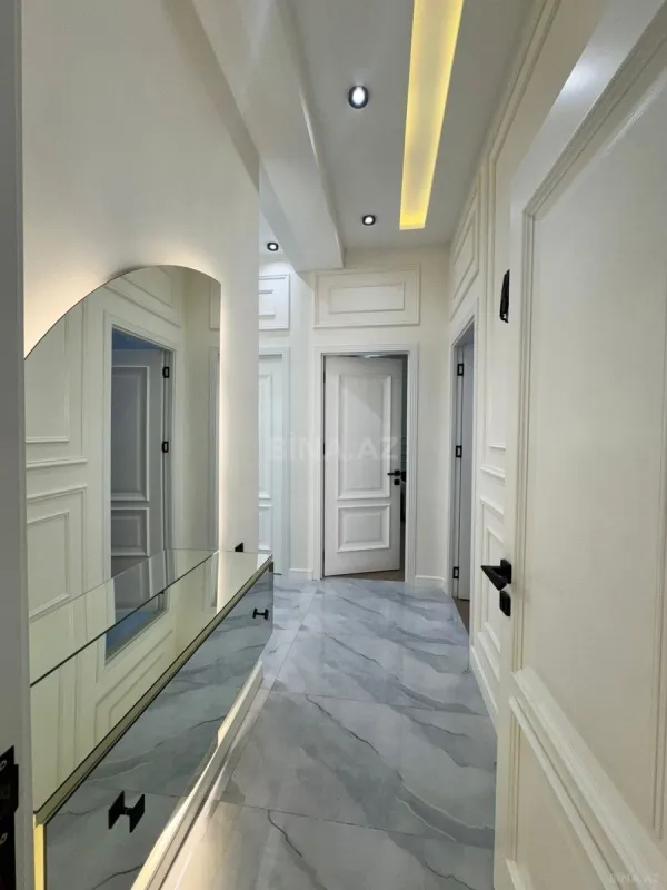 Satılır 3 otaqlı mənzil 95 m²