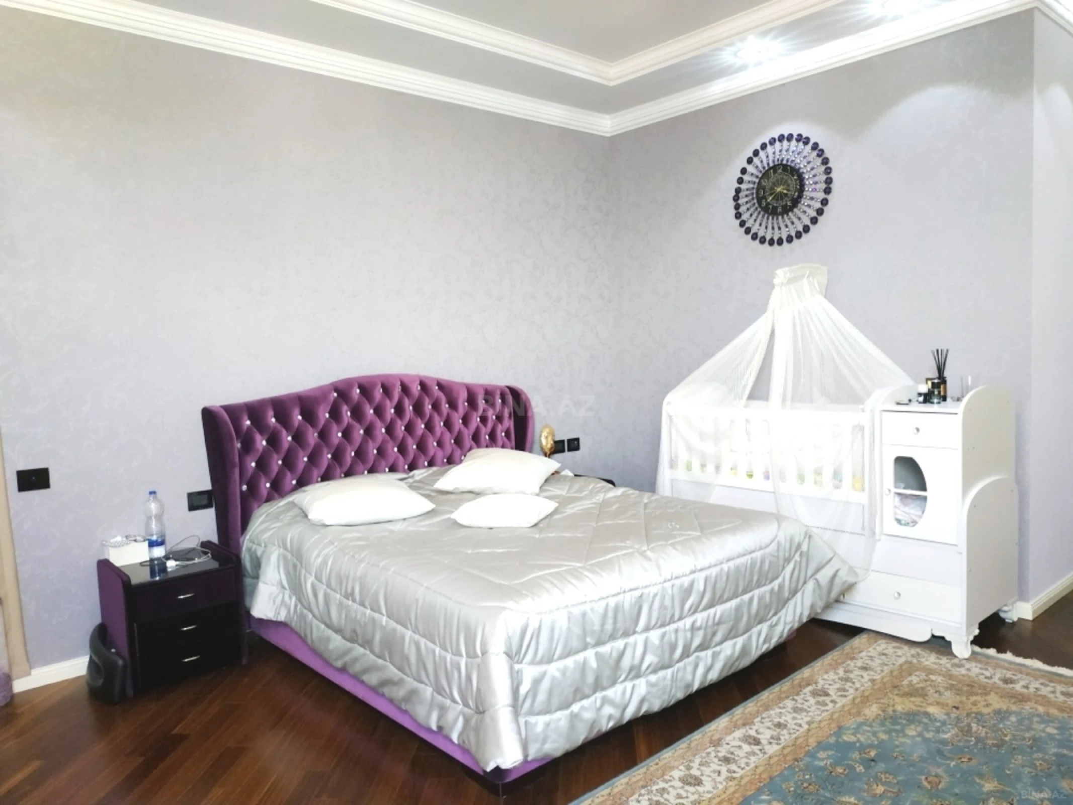 Kirayə verilir 8 otaqlı həyət evi 1000 m²