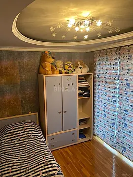 Satılır 3 otaqlı mənzil 136 m²