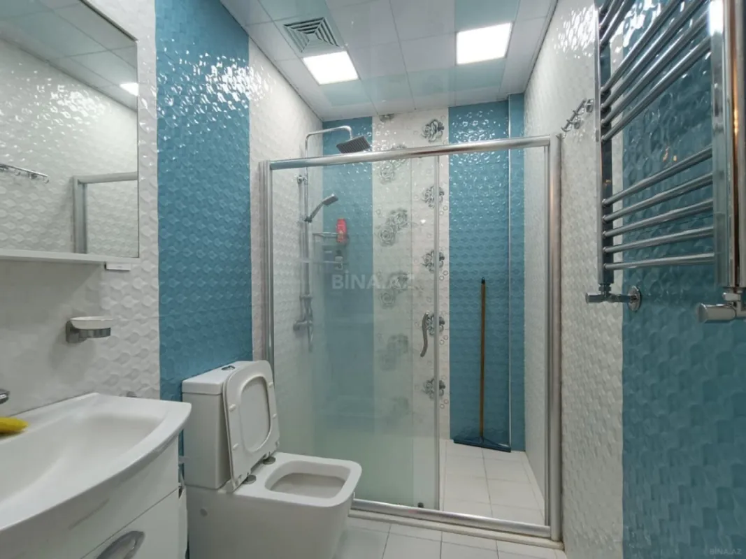 Kirayə verilir 3 otaqlı mənzil 140 m²