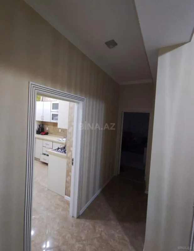 Satılır 2 otaqlı mənzil 86 m²