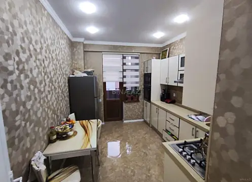 Satılır 2 otaqlı mənzil 86 m²