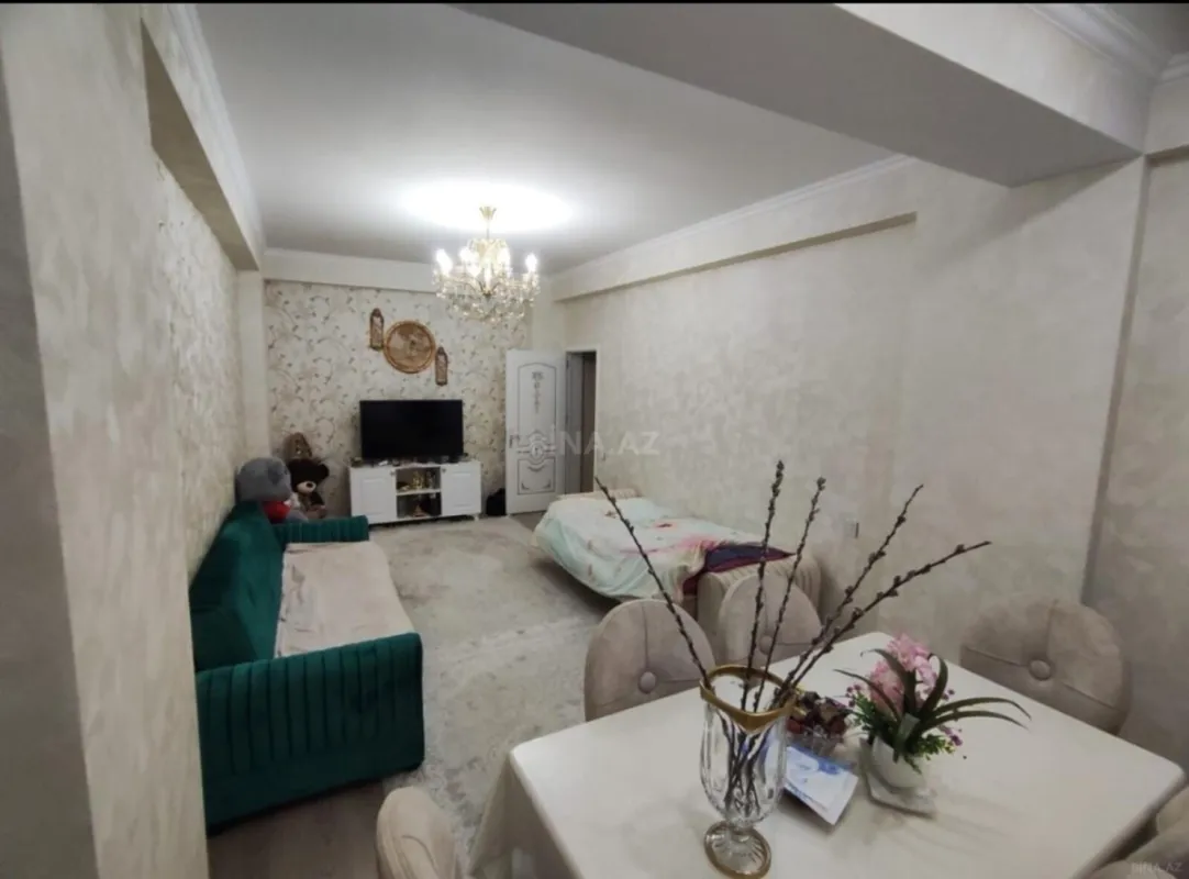 Satılır 2 otaqlı mənzil 86 m²