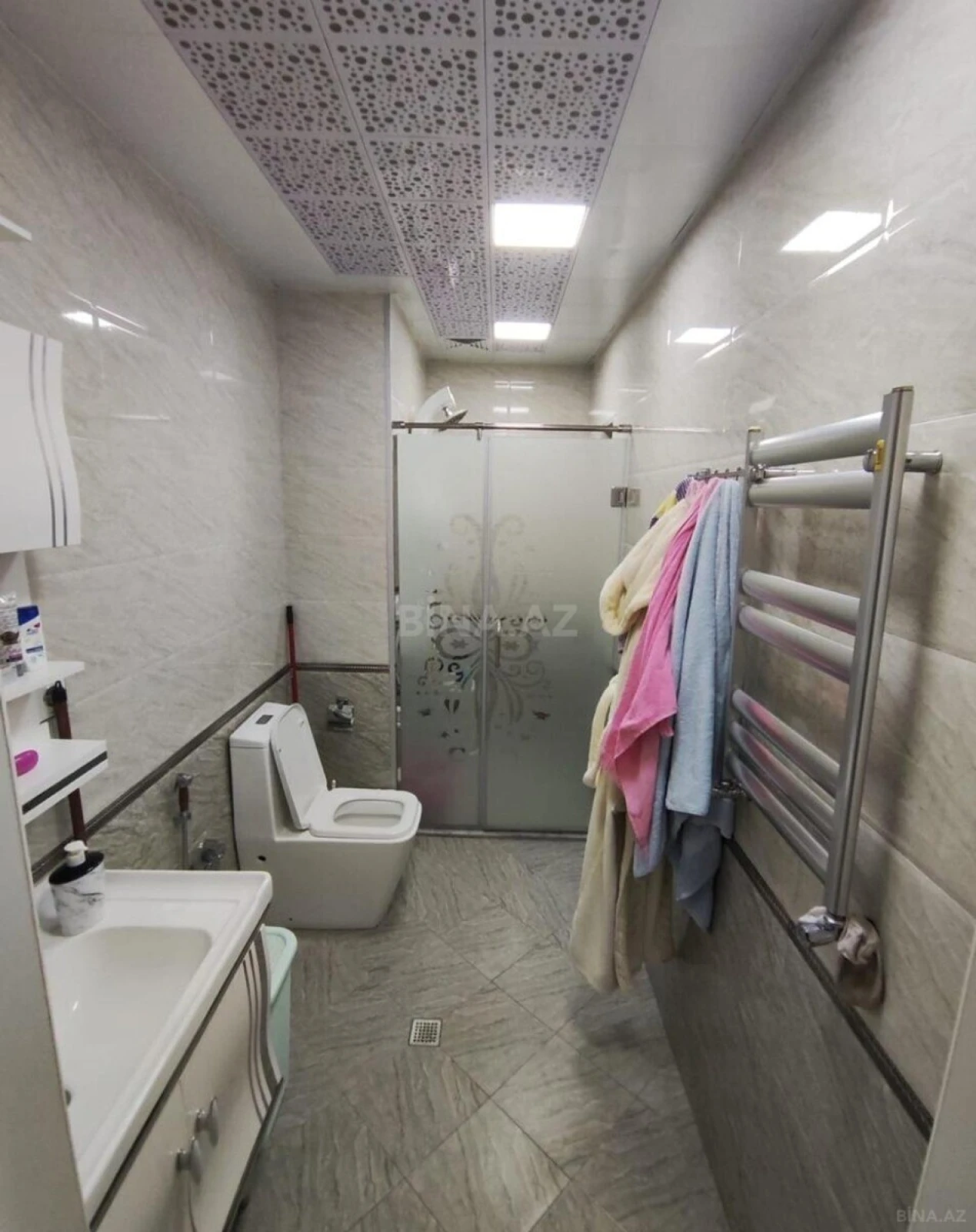 Satılır 2 otaqlı mənzil 86 m²