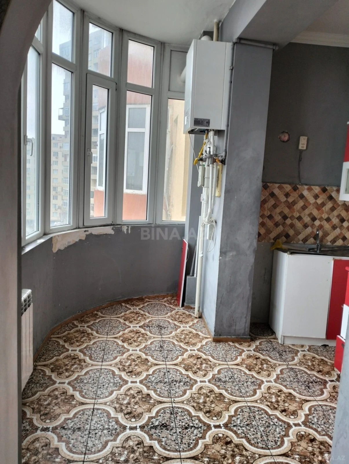 Satılır 2 otaqlı mənzil 78 m²