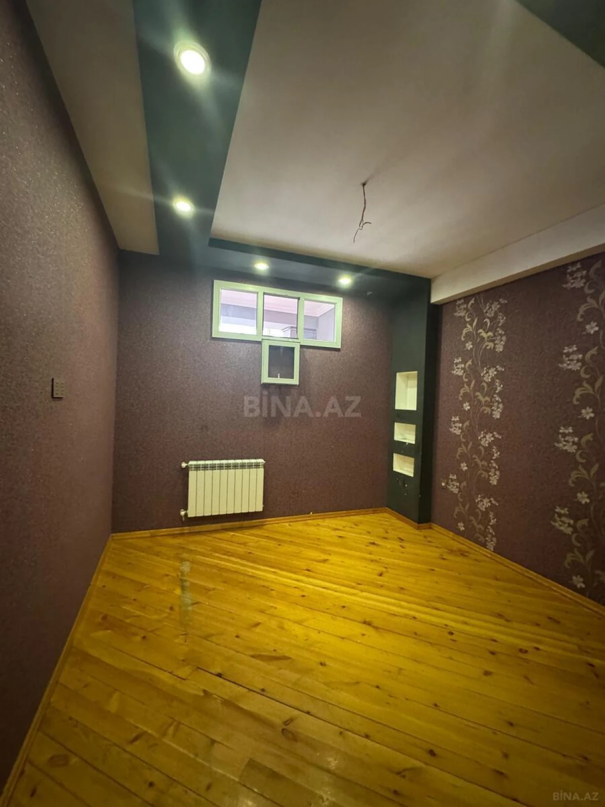 Satılır 2 otaqlı mənzil 78 m²