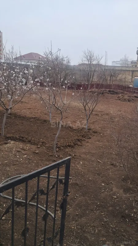 Satılır torpaq sahəsi 4 m²