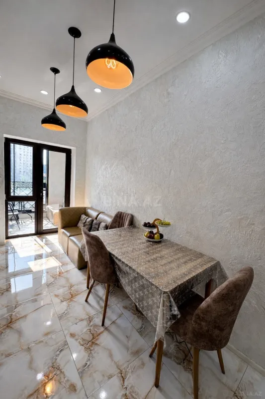 Satılır 2 otaqlı mənzil 85 m²