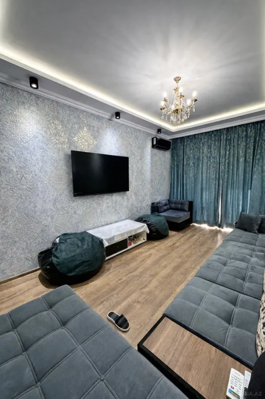 Satılır 2 otaqlı mənzil 85 m²