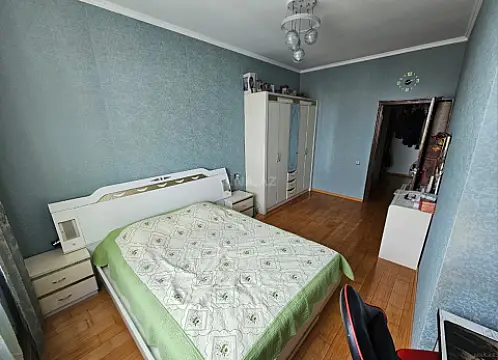 Satılır 3 otaqlı mənzil 84 m²