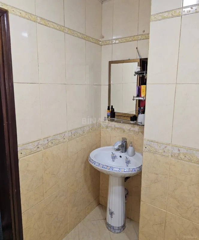 Satılır 3 otaqlı mənzil 84 m²