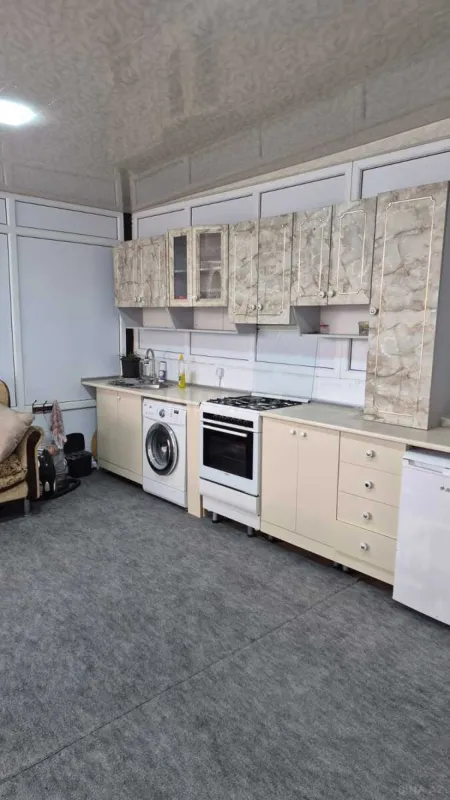 Satılır 3 otaqlı həyət evi 100 m²